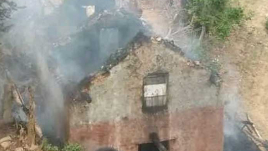 अछाममा लाइटर पड्किँदा घरमा आगलागी