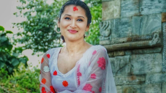 सोसल मिडियाका सेलिब्रेटी वास्तवमा ‘हिपोक्रेट’