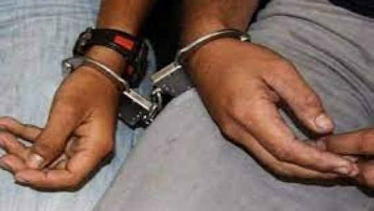 बाजुरामा खैरो हिरोईन र गाँजासहित २ जना पक्राउ 