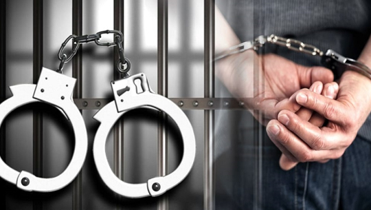 रिचार्ज कार्ड र नगद  चोरी गर्ने बझाङका एक युवक पक्राउ