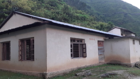 कर्मचारी अभावमा बझाङको डोब्रा अस्पतालमा ५ वर्षदेखि बन्द