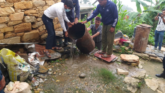 बैतडीमा डेंगु नियन्त्रणका लागी ‘लार्भा खोज र नष्ट गर’ अभियान सञ्चालन