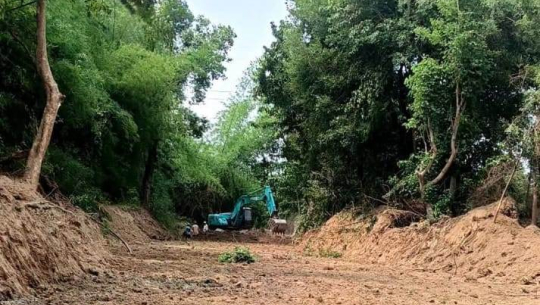 कृष्णपुरको बालुवा नाला सुक्यो