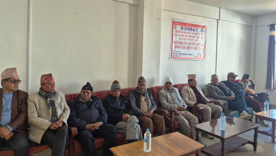 उम्मेदवारी सिफारिसमा नपरेका बैतडीका दुई कांग्रेस नेताको निवेदन केन्द्रमा