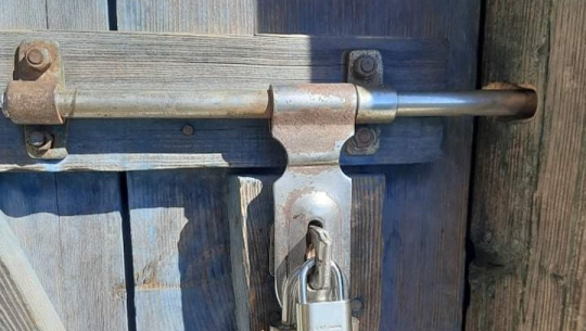 बझाङको एक विद्यालयमा तालाबन्दी, यस्तो छ कारण