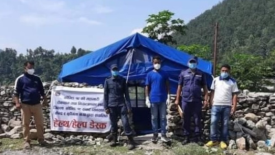 बाजुराका ४ नाकामा हेल्थ डेस्क स्थापना