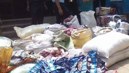 कञ्चनपुरबाट भन्सार छलीका चिनी र मिश्री बरामद