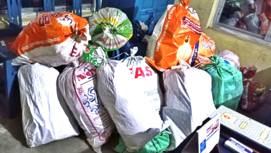 कञ्चनपुरमा भन्सार छलीका सामान बरामद