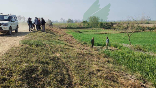 कञ्चनपुरको बेलौरी नगरपालिका १० मा नेपाली भूमीमा पिल्लर गाड्न खनिएको खाल्डो