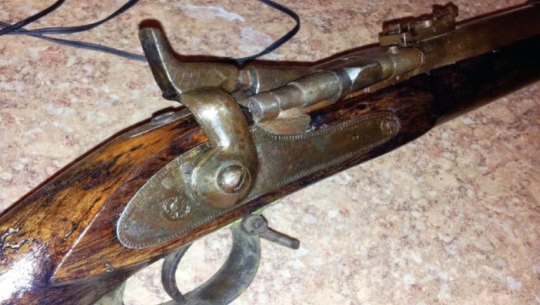 बैतडीमा भरुवा बन्दुकसहित एक जना पक्राउ