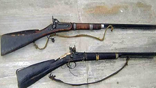 दार्चुलामा बेवारिसे अवस्थामा २ थान भरुवा बन्दुक फेला