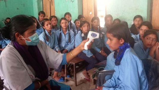 बाजुराको एक विद्यालयका २ सय बढी विद्यार्थी बिरामी