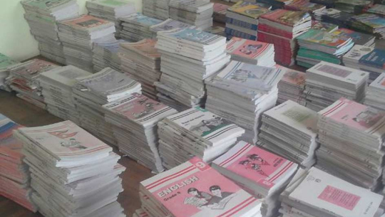 नयाँ शैक्षिक सत्रका लागि सुदुरपश्चिममा ८५ प्रतिशत पाठ्यपुस्तक पुग्याे