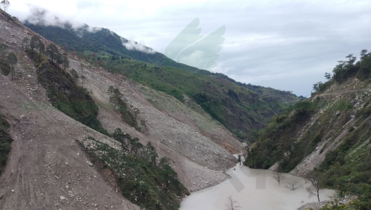 बाजुरामा बुढिगंगा नदी थुनिने खतरा