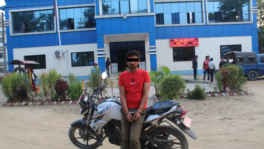 कैलालीमा मोटरसाईकल चोरीमा संग्लन एक जना पक्राउ