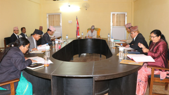 मन्त्रीपरिषद्का निर्णय कार्यान्वयन गर्न पनि केन्द्रकै भर