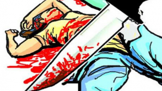 डोटीमा बुवाले हाने छोरालाई चक्कु