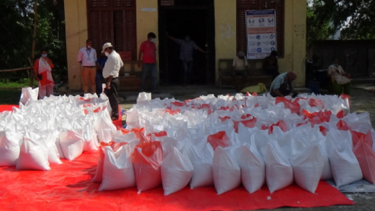 More than 1000 sacks of rotten rice distributed as humanitarian aid