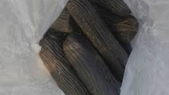 डडेल्धुराका एक जना चरेशसहित पक्राउ