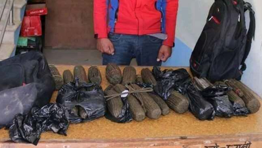 झण्डै १४ किलोग्राम चरेस सहित बझाङमा एक जना पक्राउ