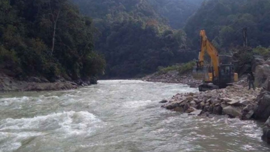 चौलानी नदीमा बगेर बैतडीका एक जनाको मृत्यु