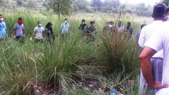 बिरामी छोरालाई जिउँदै बोरामा हालेर पुरेपछि...