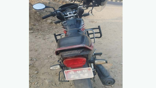 अत्तरियामा मोटरसाइकल चोरी 