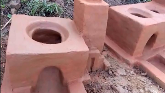 तीन सय तेह्र दलित परिवारलाई सुधारिएको चुलो