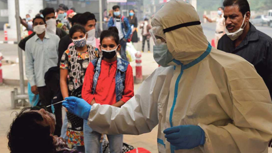 भारतमा फेरि बढ्न थाल्यो कोरोना 