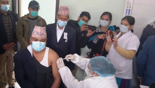 सुदूरपश्चिममा दोस्रो चरणमा १ लाख १५ हजारले लगाए कोरोना विरुद्धको खोप