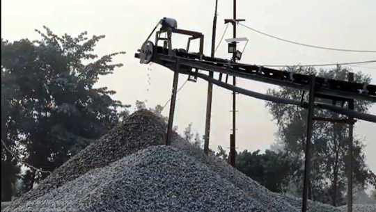 कैलालीमा २२ क्रसर उद्योग मापदण्ड विपरीत सञ्चालनमा 