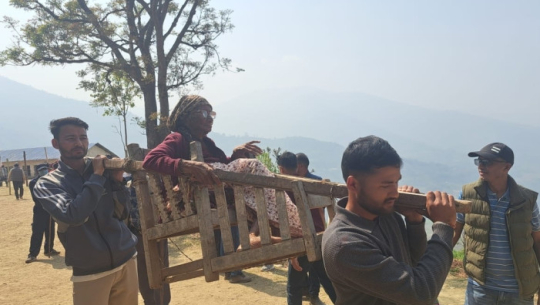 अछाममा १०७ वर्षीया महिलाद्वारा मतदान 