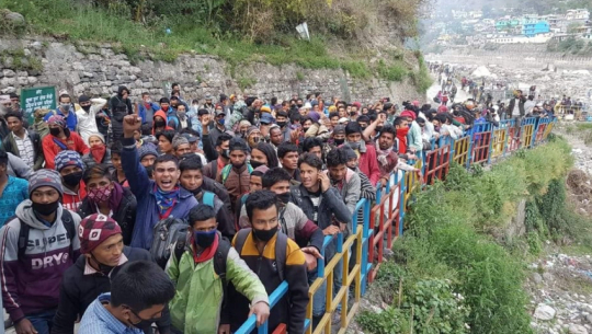 अलपत्र नेपाली भन्छन्ः ‘रोगले हैन, भोकले मरिने भयो’