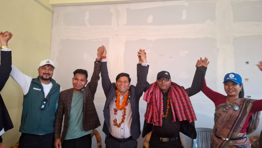 कैलाली-५ का स्वतन्त्र उम्मेदवार विष्ट रास्वपा प्रवेश