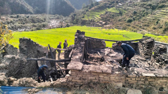 Fire engulfs four homes in Doti, causing over Rs 1 lakh in damages