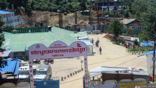 चन्दा संकलन गरि स्थापना गरिएको डडेल्धुराको पीसीआरमा कोरोना परीक्षण घट्यो