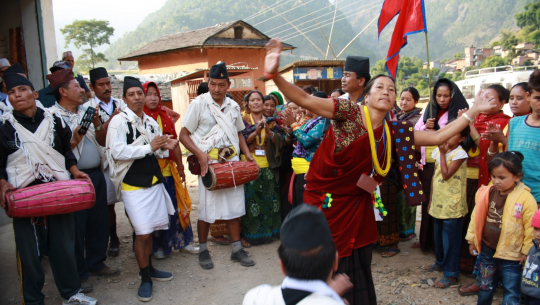 गुञ्जिन छाडे पुराना भैली गीत