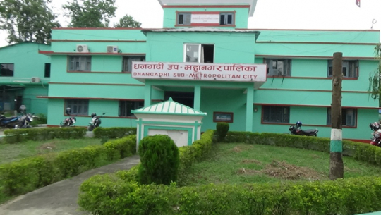 धनगढी उपमहानगरपालिकाले श्रमिक वर्गलाई काममा आधारित राहत दिने नीति ल्यायो