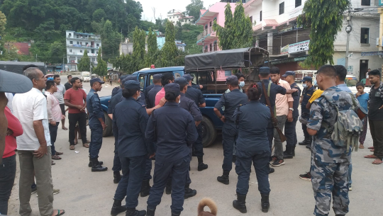 डोटीबाट विप्लव नेतृत्वको नेकपाका दुई नेता पक्राउ