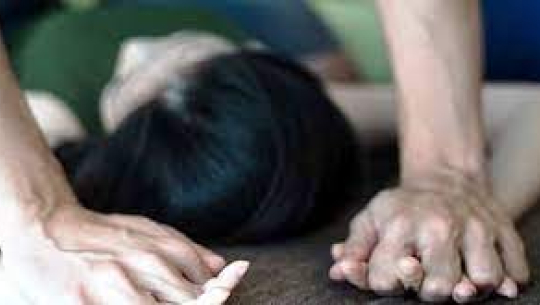 दार्चुलामा राति घरमै घुसेर युवतीमाथि दुष्कर्म