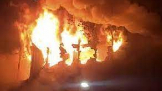 Fire breaks out at grocery store in Dhangadhi, Causes property damage