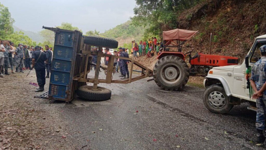 डोटीमा काँग्रेसको विजयी र्‍यालीमा ट्याक्टर दुर्घटना, एकजनाको मृत्यु