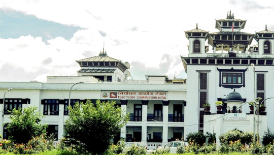 प्रतिनिधिसभा र राष्ट्रियसभाको चुनावमा भाग लिन चाहने दललाई दर्ताका लागि आह्वान