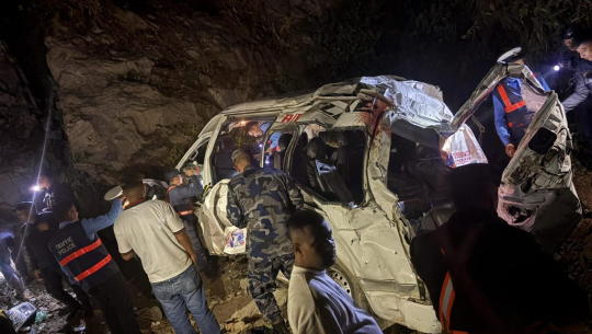 गोरखा माइक्रोबस दुर्घटना अपडेटः सात जना भारतीयको मृत्यु