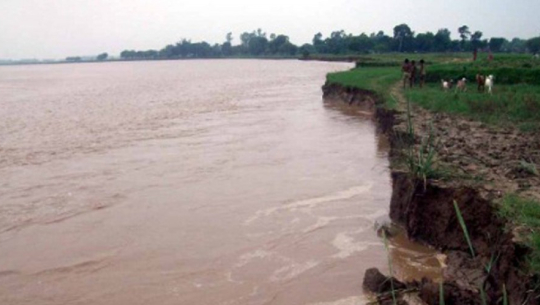 नदी कटानका कारण सीमास्तम्भको सुरक्षामा चुनौती