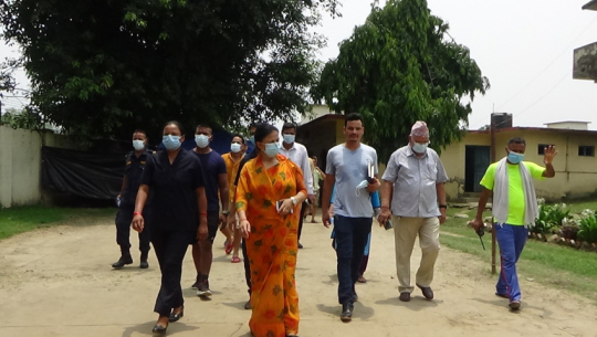 Minister Joshi inspects the Kailali Prison, claims to repair dilapidated structures