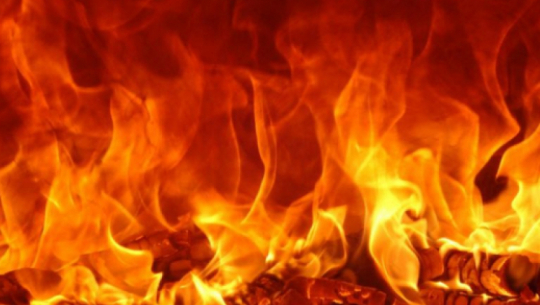 कञ्चनपुरको २ स्थानमा आगलागी