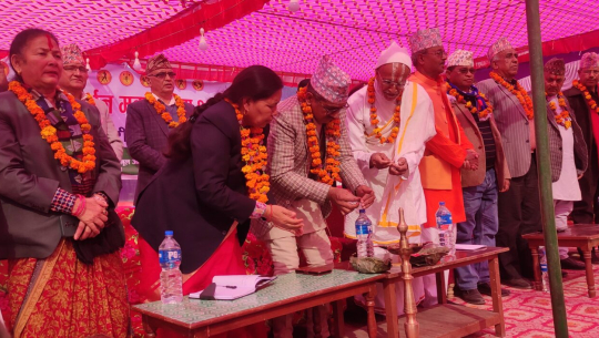 कैलालीको गोदावरीमा बाहृराशि मकर मेला सुरु