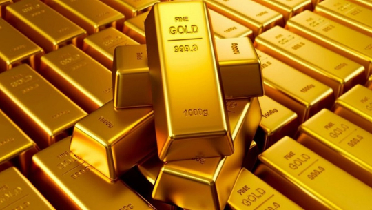 Gold price sets new record, reaches Rs 165,000 per tola