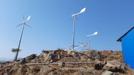 बझाङमा हावाबाट बिजुली निकाल्न गरिएको परीक्षण सफल